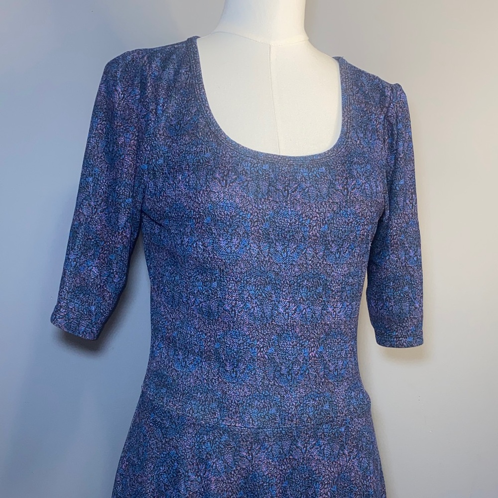 LuLaRoe Black and Purple Textured Apparel Size M 00082